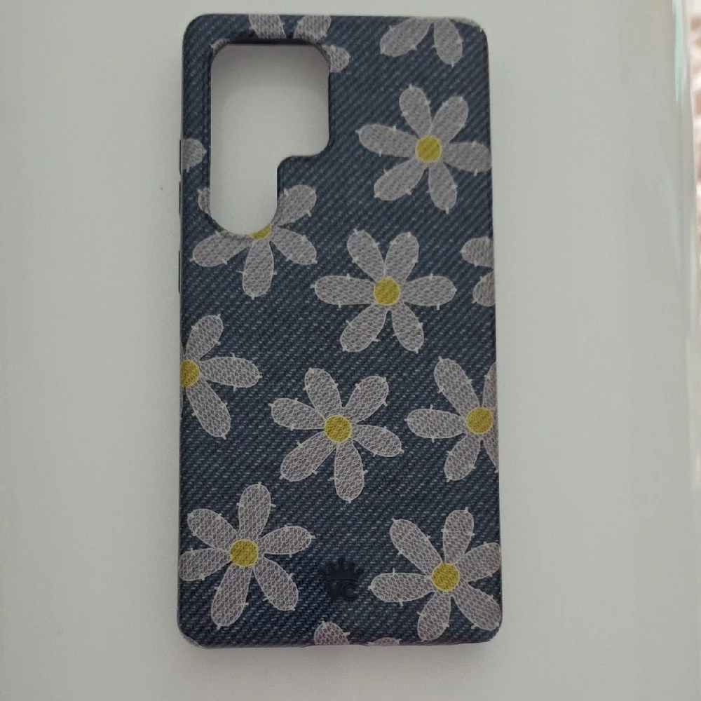Velvet Caviar Blue Daisy Phone Case